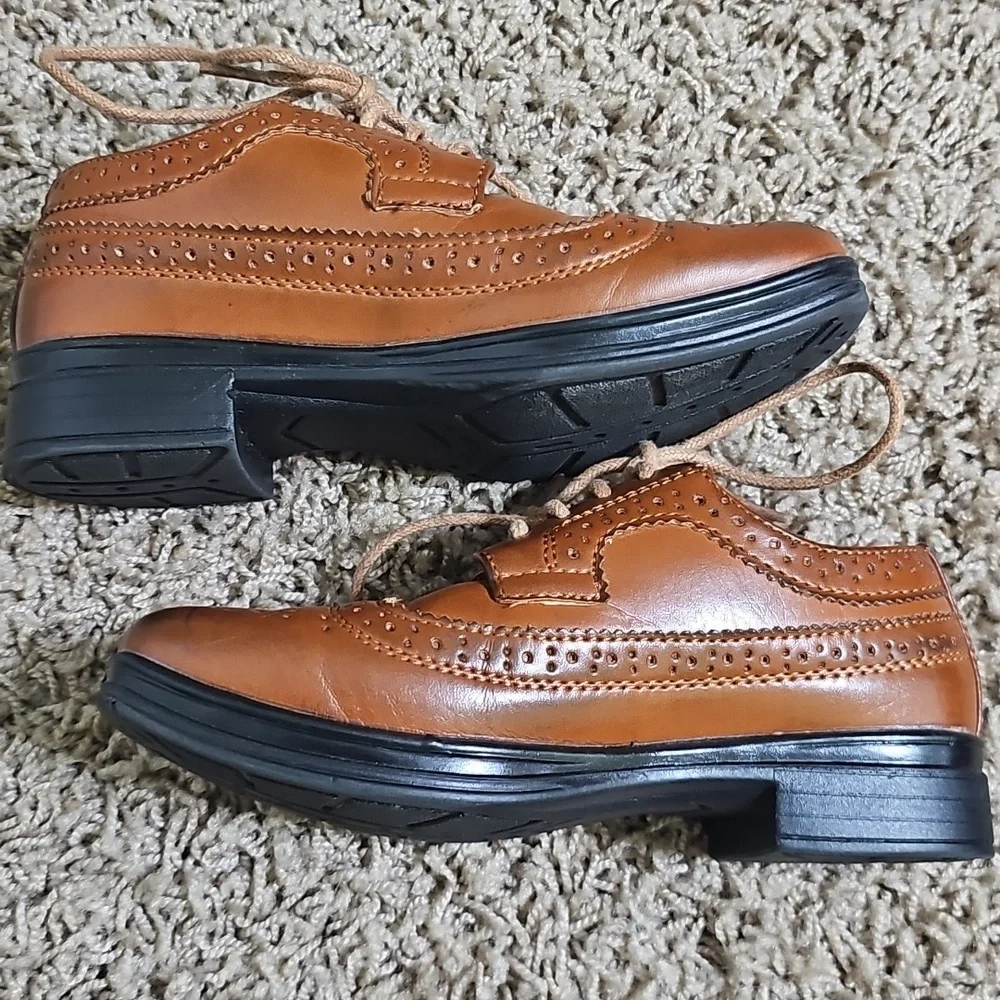 Deer Stags Boy's Brown Ace Wing Tip Oxford Shoes Lace Up - Picture 6 of 8